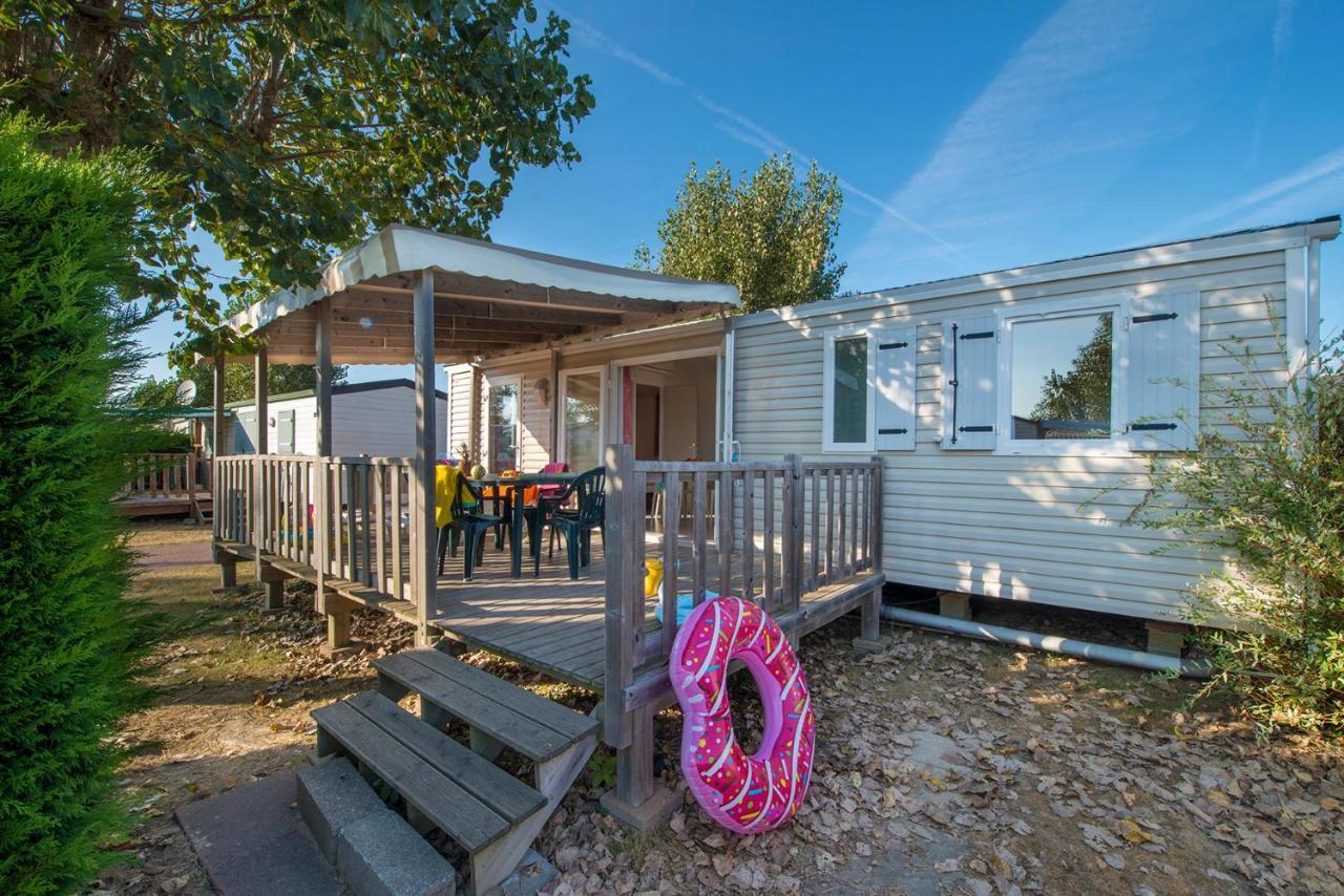 Camping L'Ocean Brem Sur Mer Exterior foto