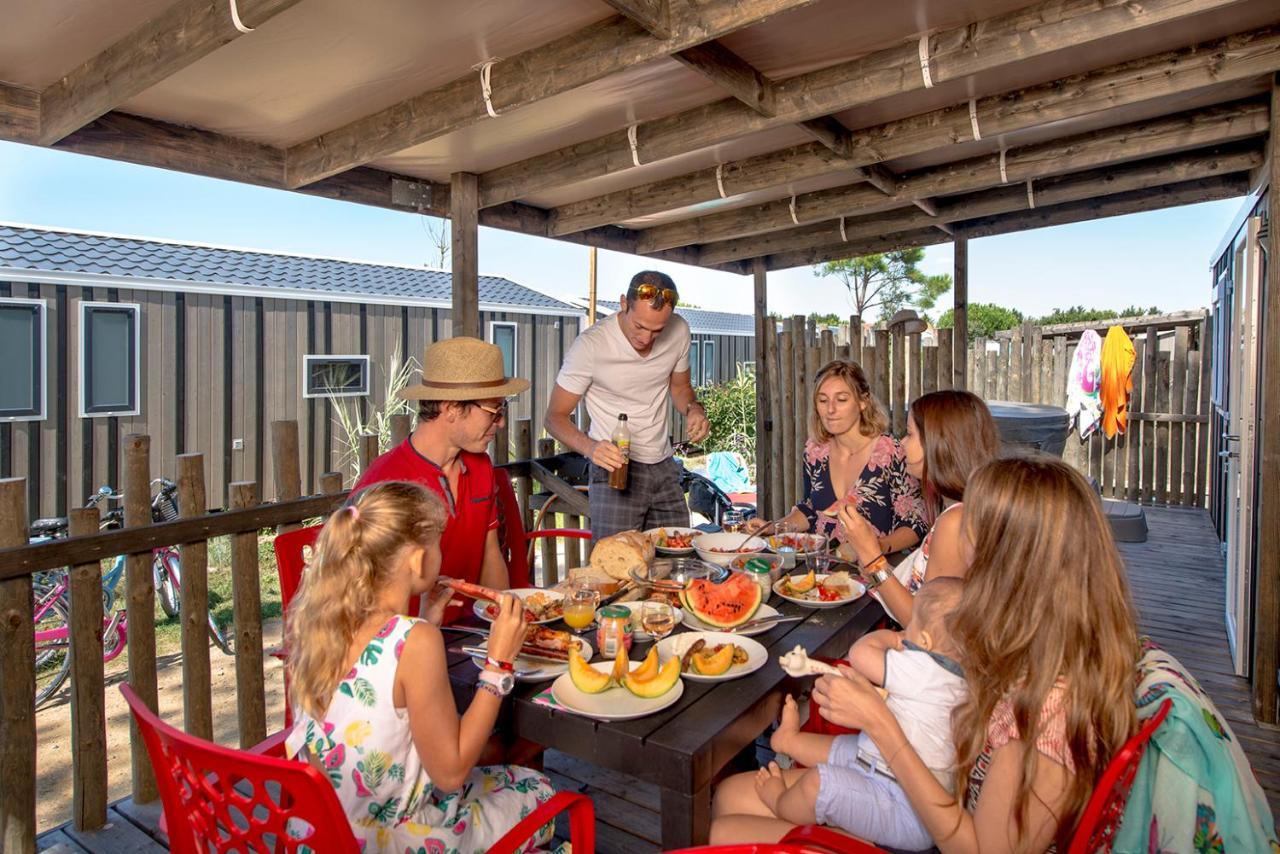 Camping L'Ocean Brem Sur Mer Exterior foto