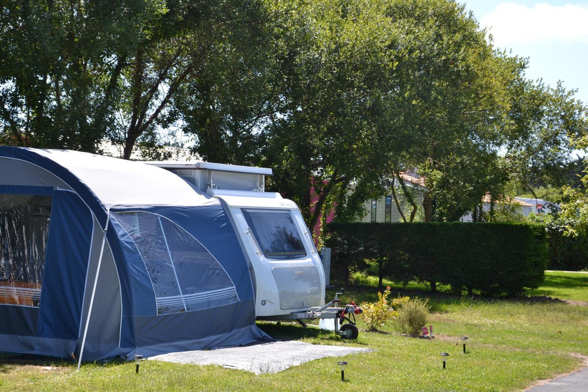 Camping L'Ocean Brem Sur Mer Exterior foto
